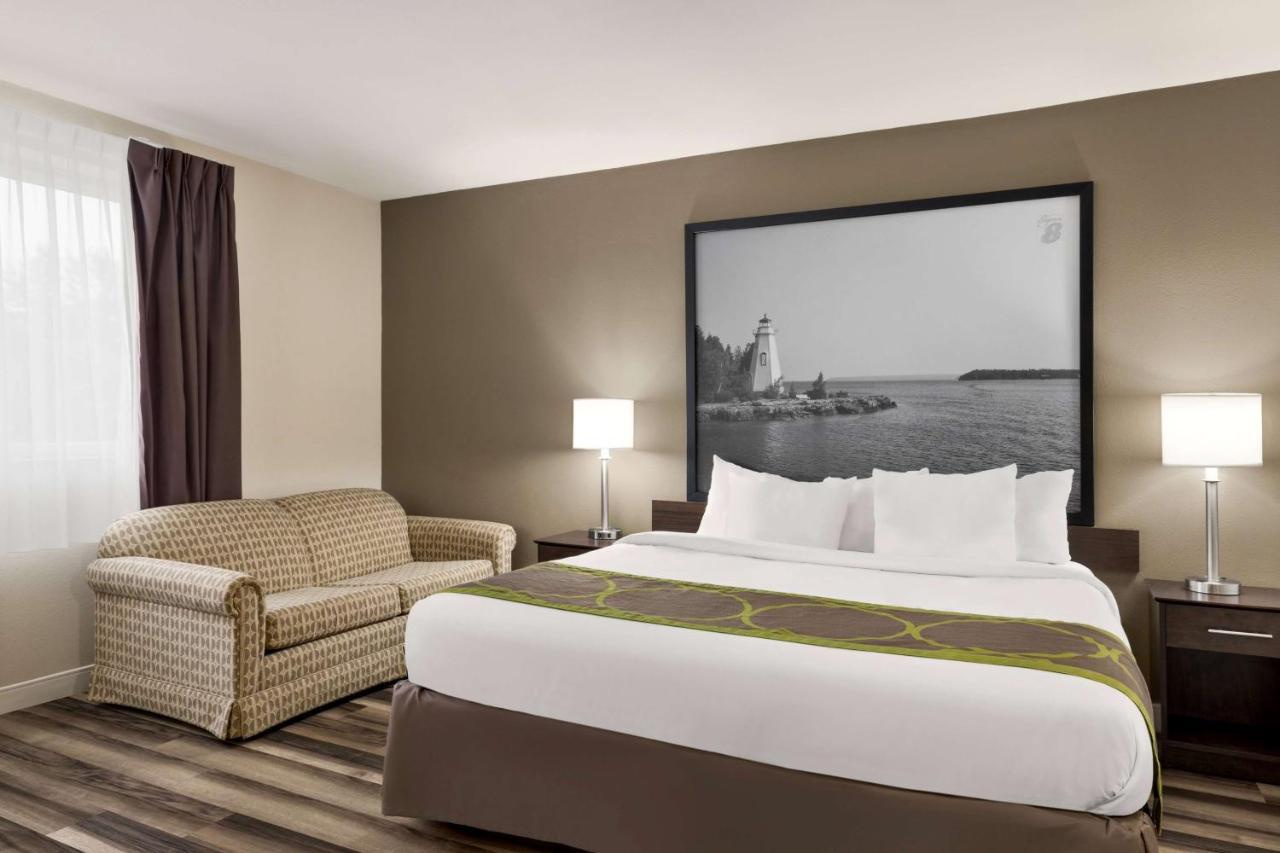 Hotel Super 8 By Wyndham Sarnia On Exterior foto